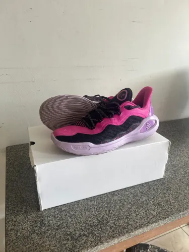 Tênis Under Armour Curry 11 Girl Dad