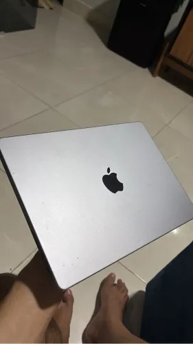 Macbook Pro M1 2021 512 SSD