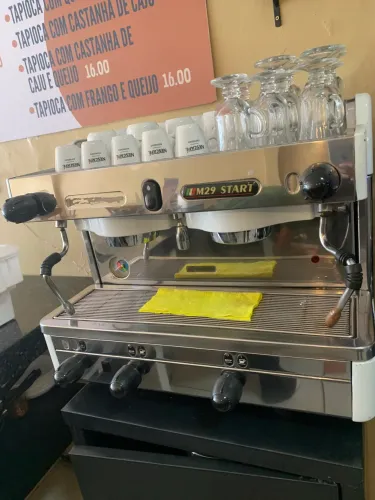 Máquina de café+ moedor-+ coletor de borras+batedor de borra