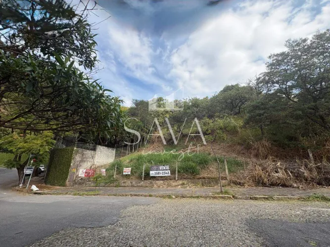 Lote à venda com 450 m² no Comiteco