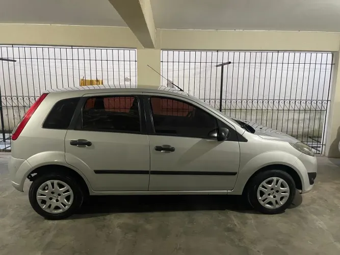 Ford Fiesta 1.0 8V Flex/class 1.0 8V Flex 5P 2011