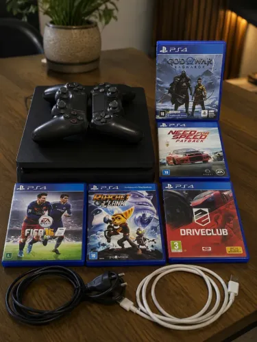 Ps4 com vários jogos