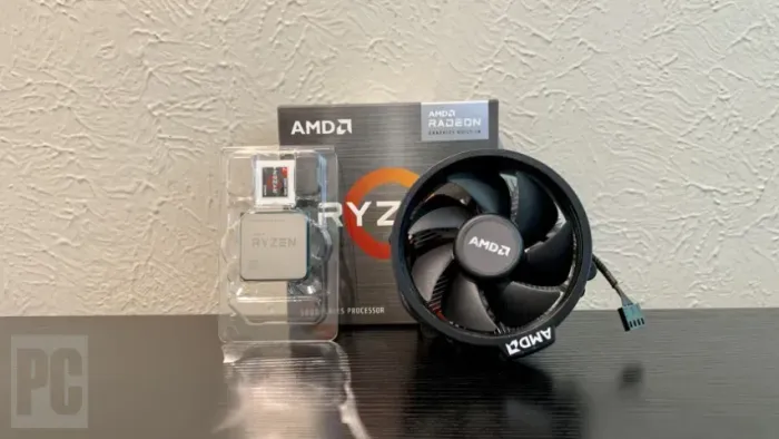 Processador AMD Ryzen 7 5700G Com Caixa e Cooler No Estado (Defeito Sem Video p/ Reparo)