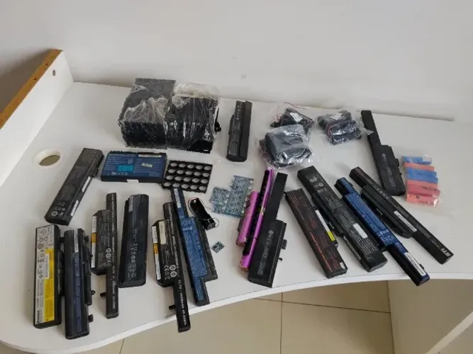 Lote De 10 Baterias De Notebook 18650 + kit de montagem e carregamento de pack