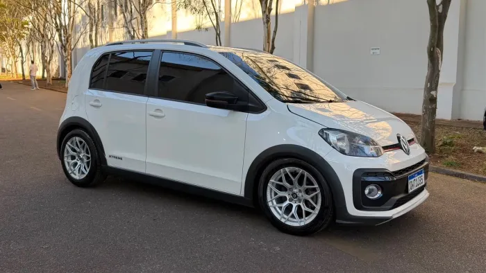 Volkswagen Up! Extreme 1.0 TSI Total Flex 12V 5P 2020