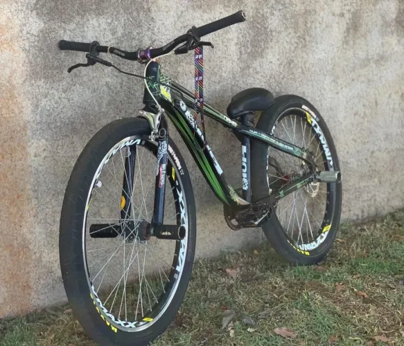 Quadro hupi naja