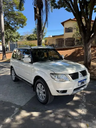 Mitsubishi Pajero TR4 2.0/ 2.0 Flex 16V 4X4 Aut. 2011