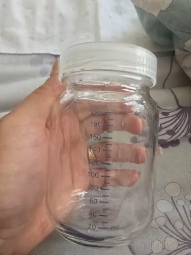 Pote de vidro para leite
