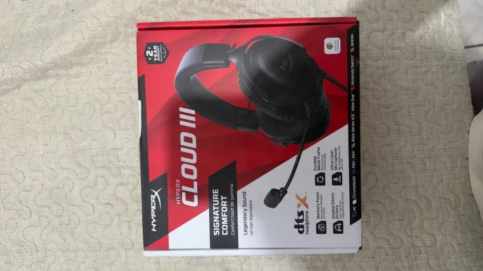 Headset HyperX Cloud III Preto