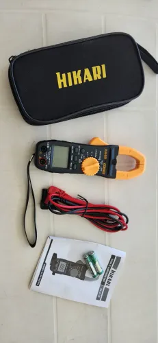 Alicate amperímetro Hikari modelo HA-3120