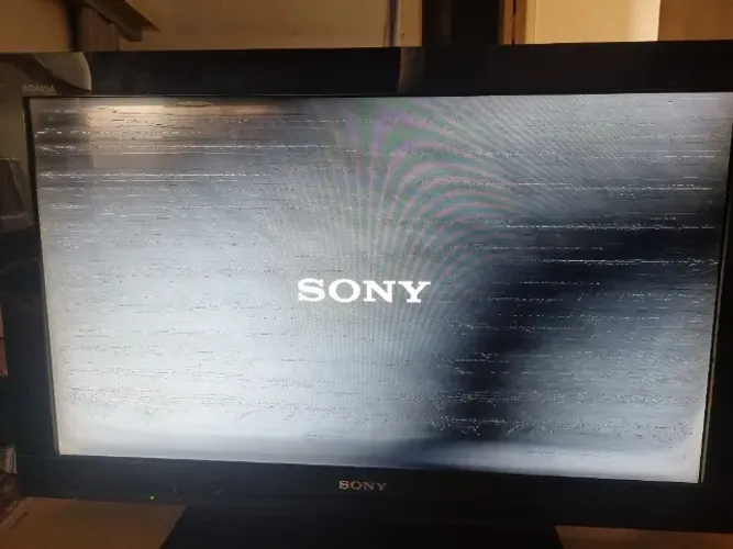 Televisão Sony Bravia 32 polegadas.