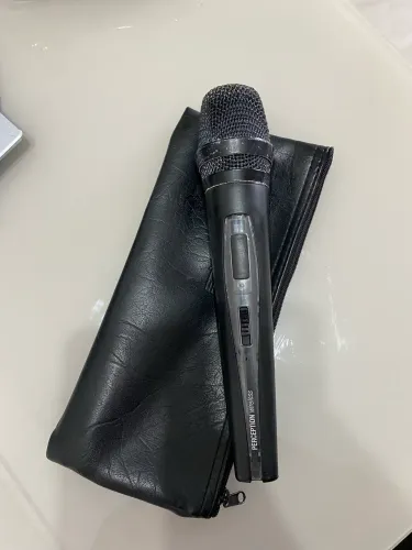 Microfone Sem Fio AKG Perception Wireless  - Com Capa