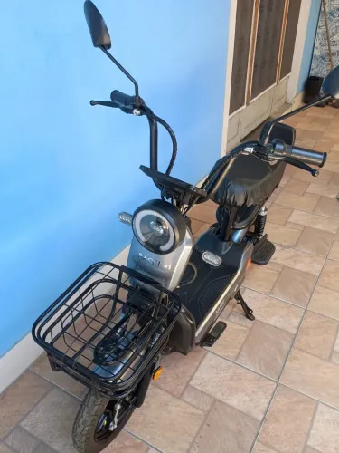 Moto elétrica M5 500W BASHI MOTORS cor cinza