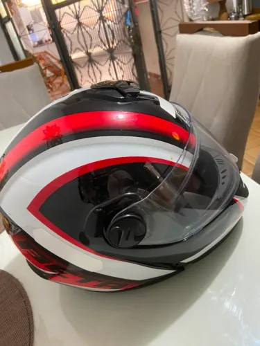 Vendo capacete escamoteavel 