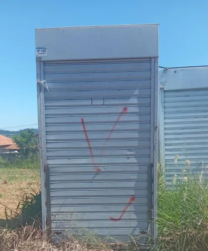 Contener de aço para loja de rua praças ou depósito.