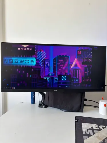 Monitor LG 29" UltraWide Full HD Inclinação 75Hz 5ms Branco 29WK600-WAWZ