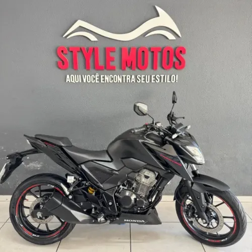 Honda CB 300F Twister CBS - 2023 - 13 mil km
