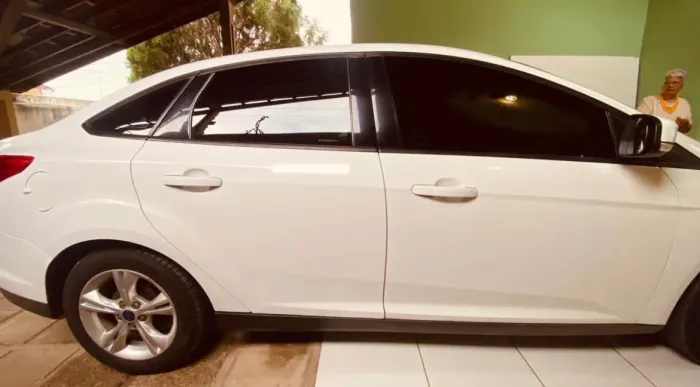 Ford Focus Sedan 2.0 16v/2.0 16V Flex 4P Aut. 2015