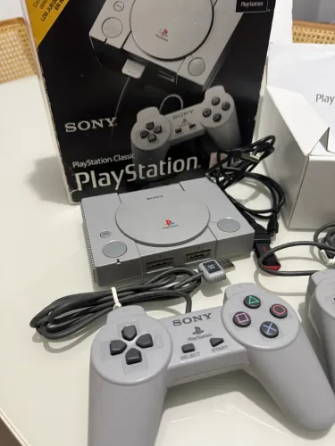 PlayStation 1 mini clássico