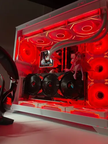 Pc gamer RTX 4070 super 12gb ryzen 5500x3d