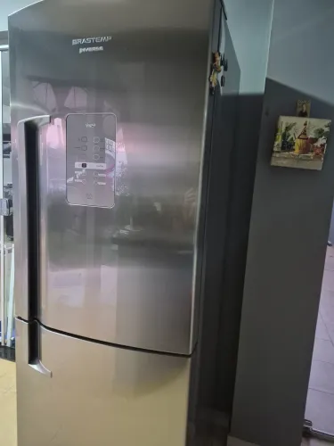 Vende-se Geladeira Brastemp Inverse