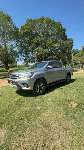 Toyota Hilux CD SRV 4X4 2.8 TDI Diesel Aut. 2016