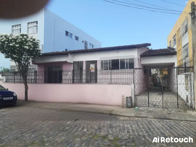 Casa à venda em rua pública, BROTAS , Salvador, BA