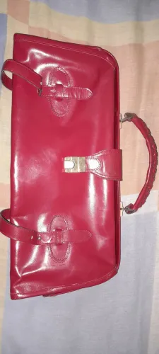 BOLSA EM COURO LEGÍTIMO