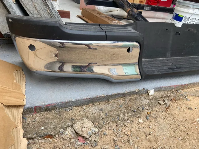 Pára-choque traseiro cuatro furos , Hilux original 