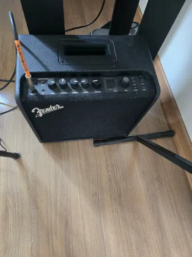 Kit guitarra e amplificador