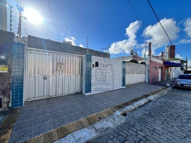 Assista Agora! Explore esta Incrível Casa em Lagoa Nova - 3 dormitórios à venda - Lagoa Se