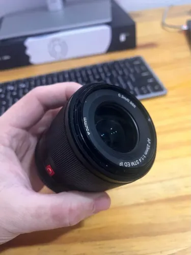 Lente Viltrox AF 23mm f/1.4 XF Fujifilm X Mount