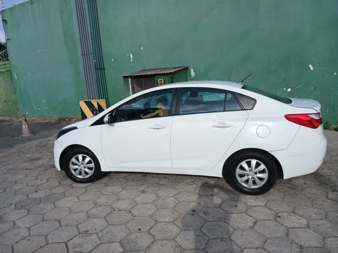 Hyundai HB20S C.plus/c.style 1.6 Flex 16V Mec.4p 2014