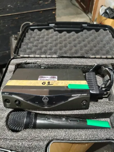 Microfone Bastão AKG  