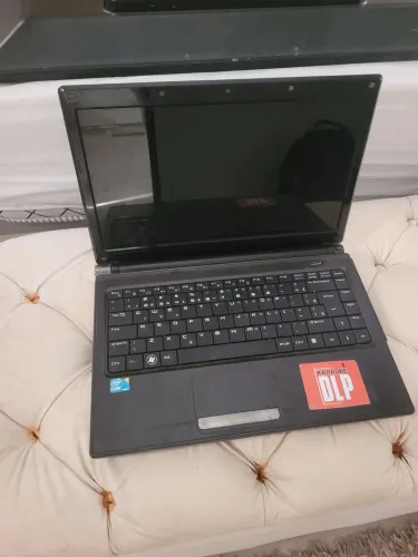 Vendo Notebook (Ideal para Peças ou Reparo)