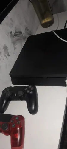 Ps4 1tb eo pega e usa
