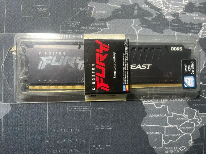 ? KINGSTON FURY 8GB DDR5 5600MHz NOVA!