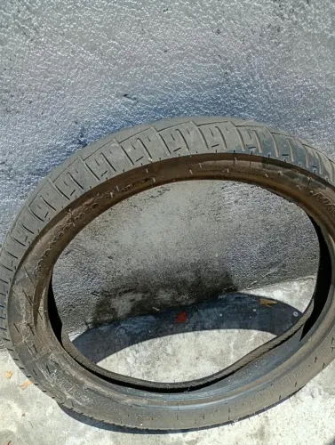 pneu traseiro fan pouco usado