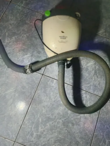 Aspirador de pó $50