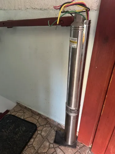 Bomba submersa tri fase