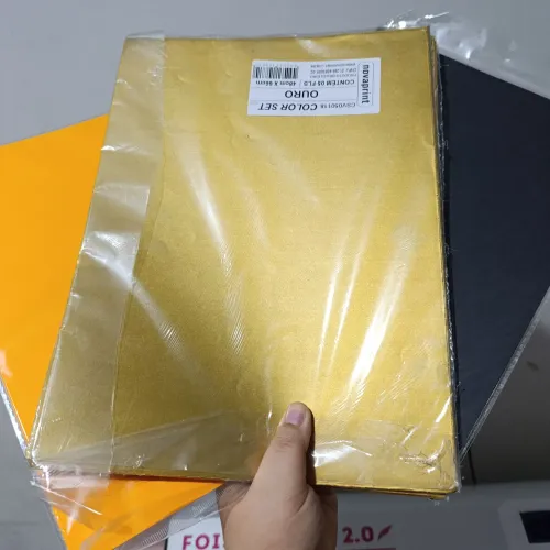 Papéis colorplus e contact glitter 