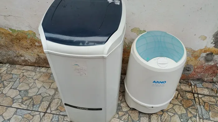 Vendo Tanquinho marca Suggar 10 kg e Centrífuga  Cônsul 