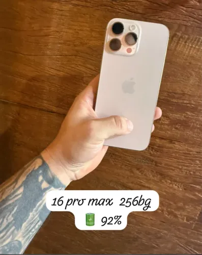 iPhone 16 pro Max 