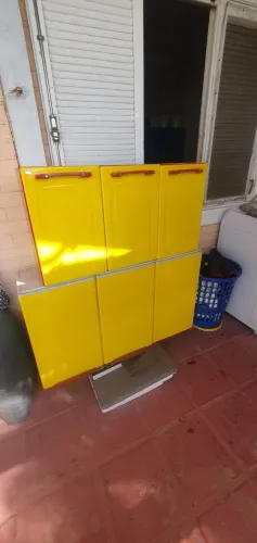 Armário de ferro para cozinha