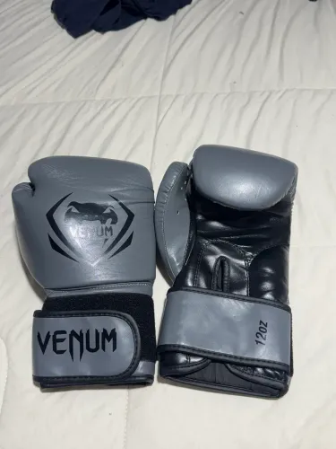 Luva Venum 12 oz