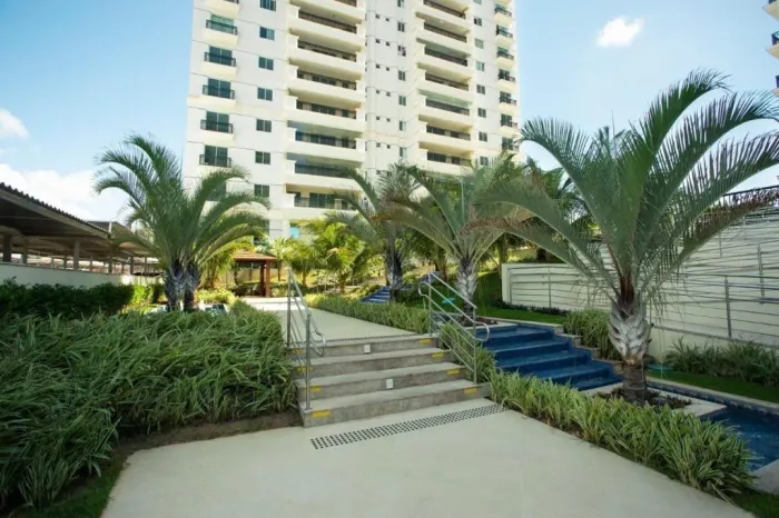 Lindissimo Apartamento no Terrramaris com 101 metros Andar Alto Todo mobiliado