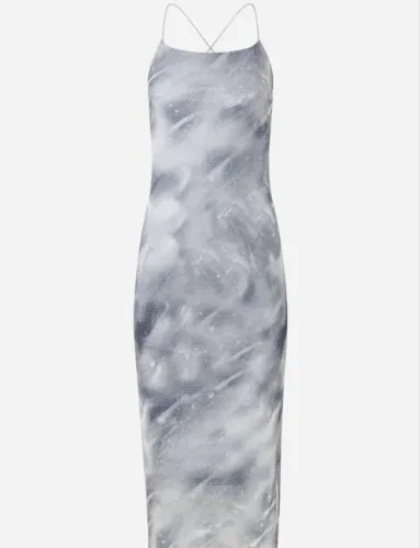 Vestido cinza com brilho