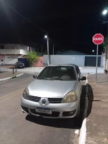 Renault Clio Sed. Privilège Hi-flex 1.6 16V 4P 2006