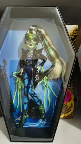 Monster High Frankie Haunt Couture Midnight