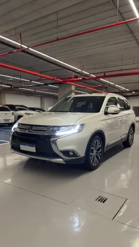 Mitsubishi Outlander Comfort 2.0 16V Aut. 2018
